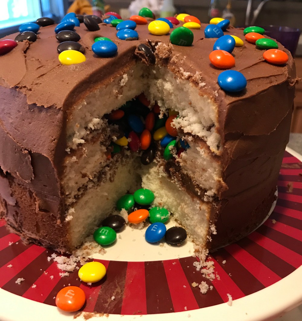 Piñata Cake